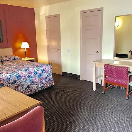 Travelers Inn Motel Salem Bagian luar foto