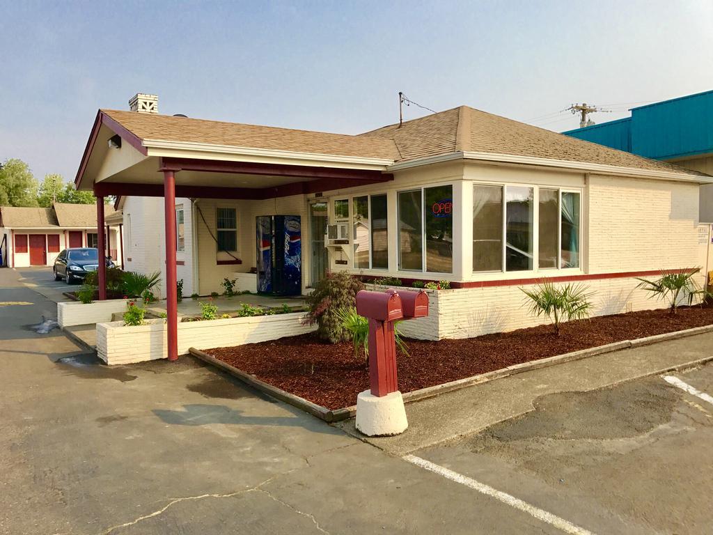 Travelers Inn Motel Salem Bagian luar foto