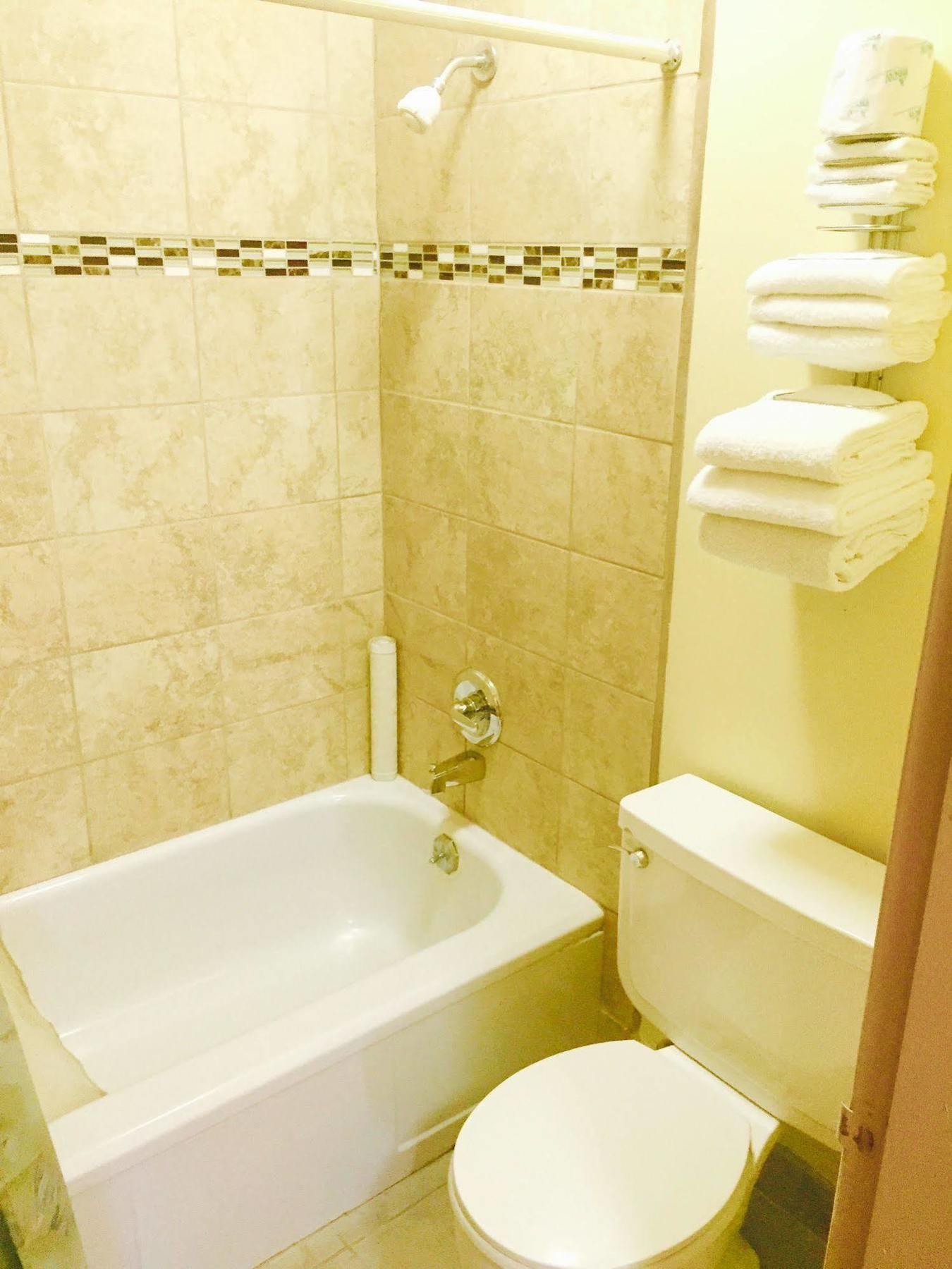 Travelers Inn Motel Salem Bagian luar foto