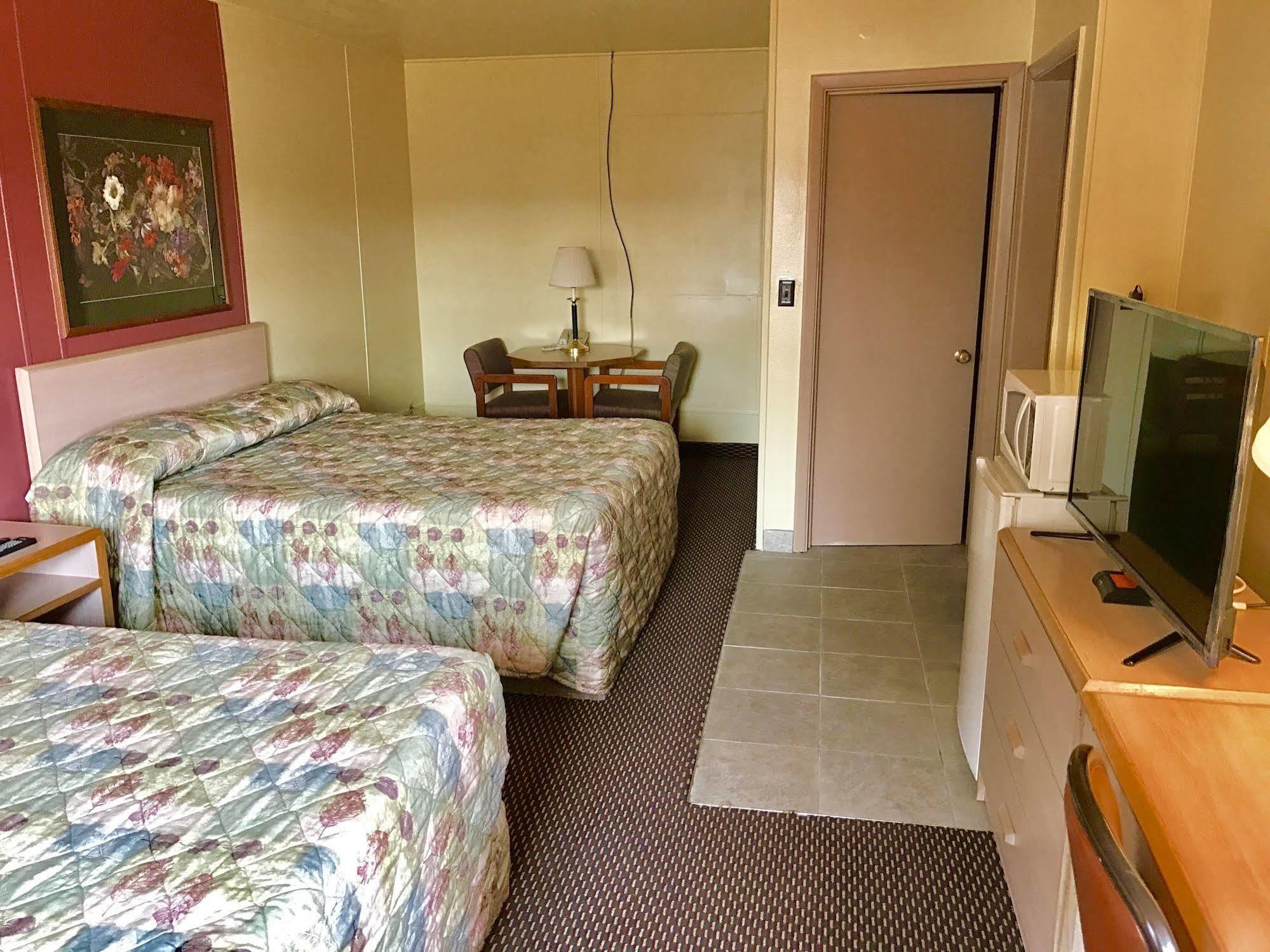 Travelers Inn Motel Salem Bagian luar foto