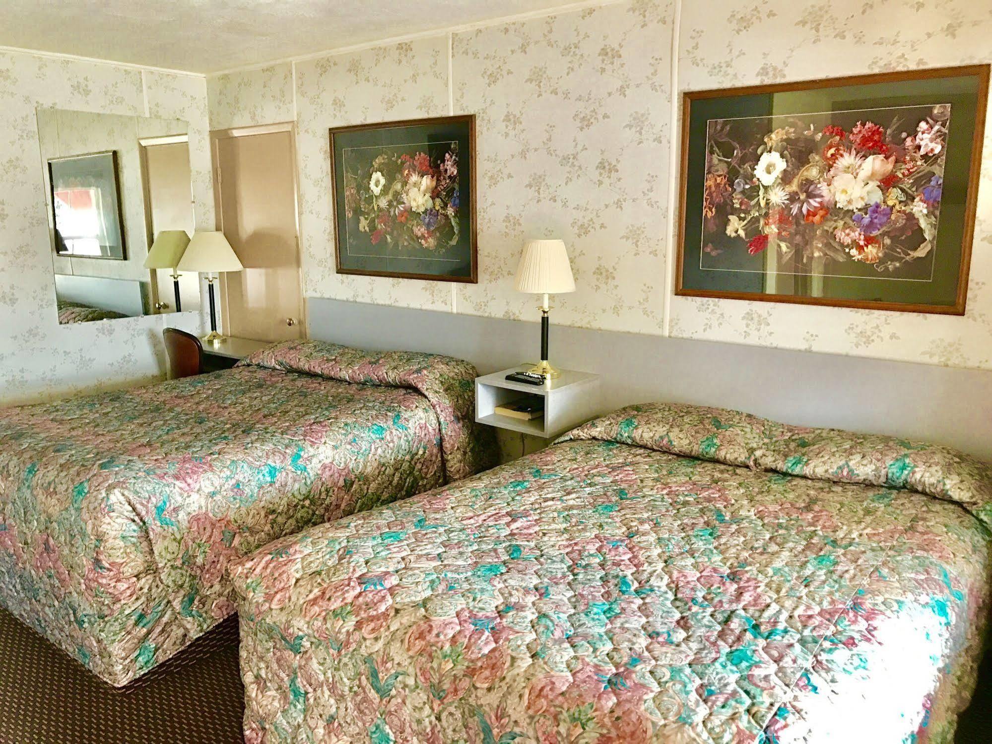 Travelers Inn Motel Salem Bagian luar foto
